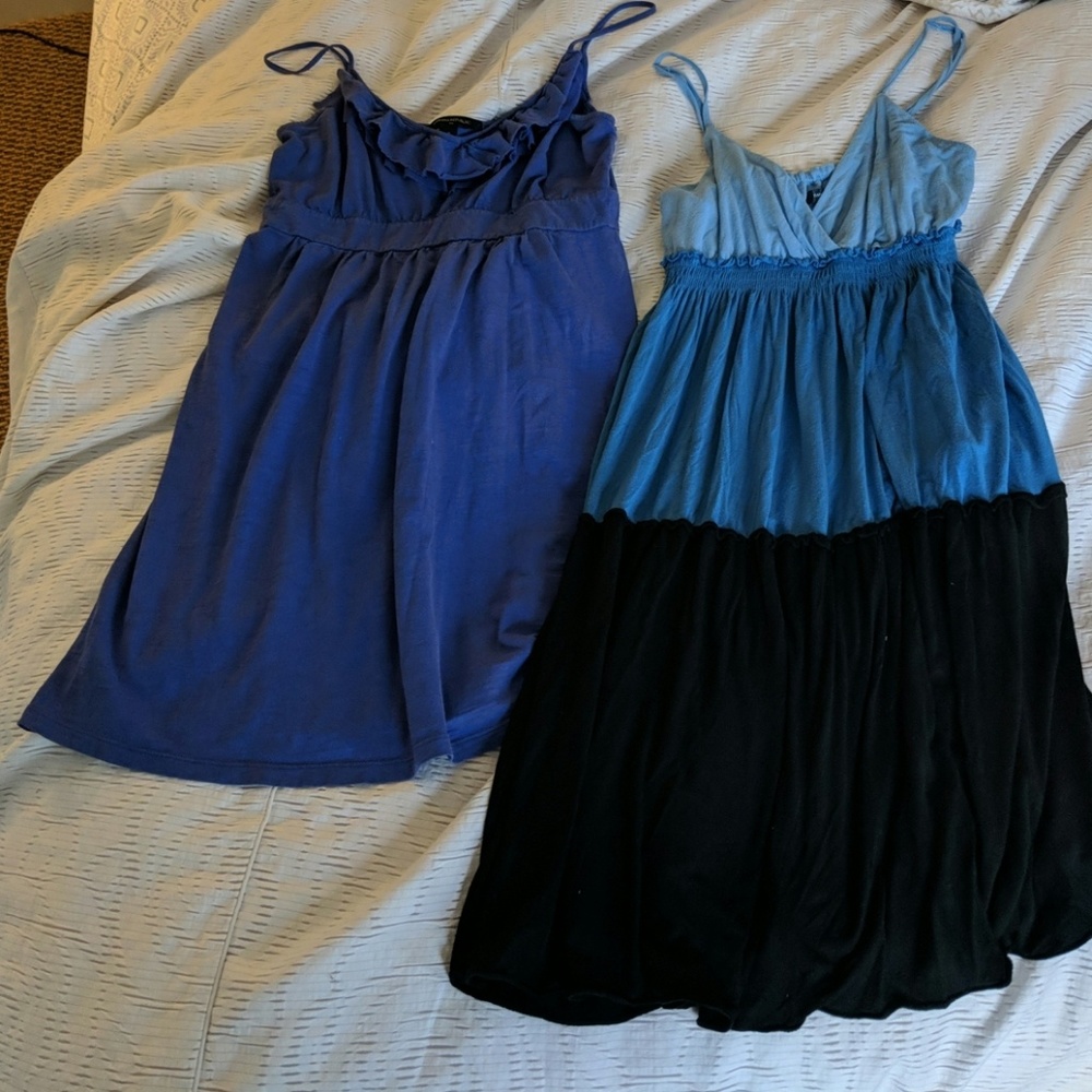 Two Banana Republic summer dresses